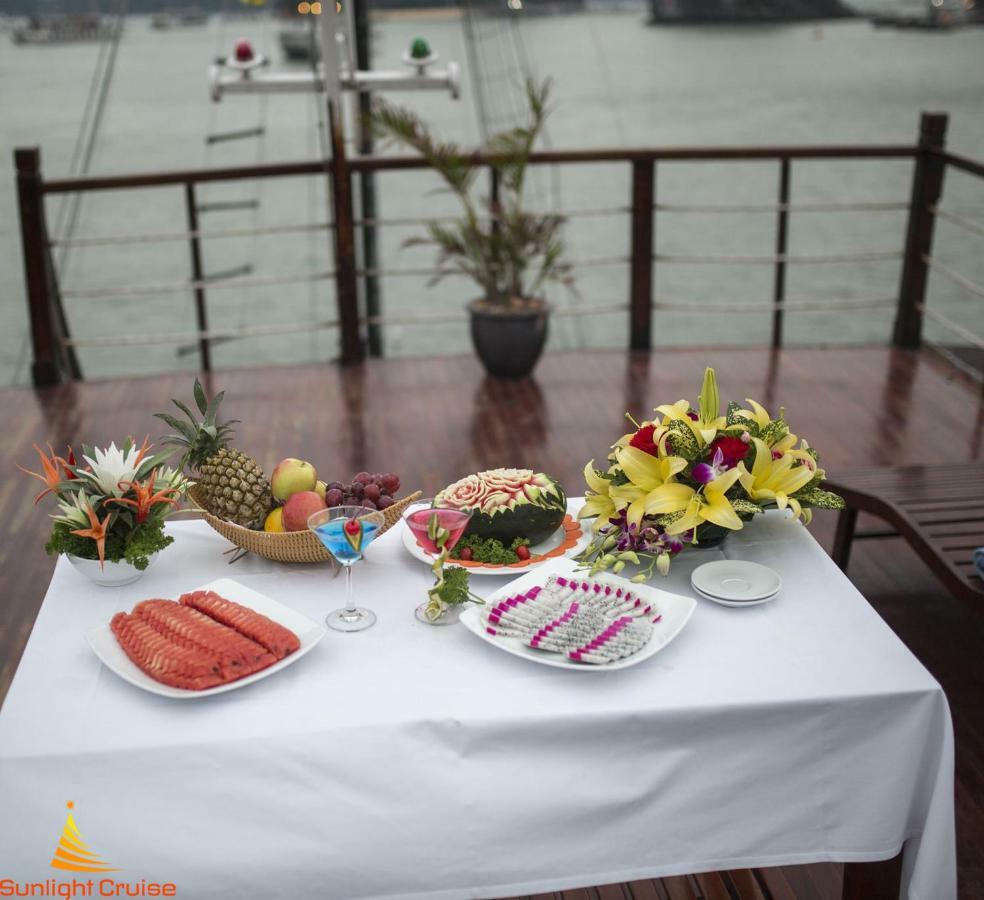 Legend Cruise Hotel Ha Long Exterior photo